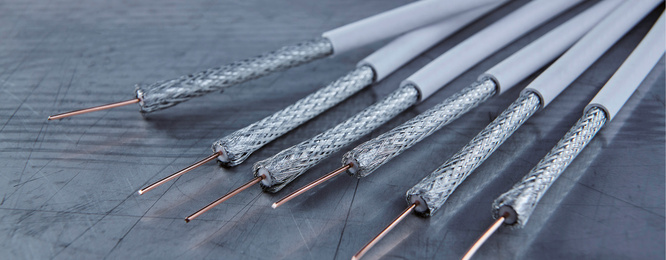 Kabel- und Steckverbinder bei Elektro-Büttner GmbH in Aschaffenburg