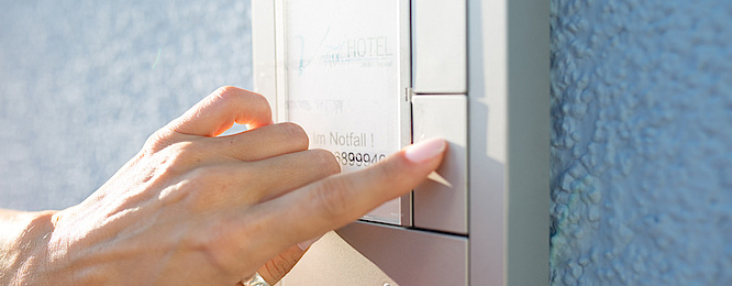 Sprech­anlagen bei Elektro-Büttner GmbH in Aschaffenburg